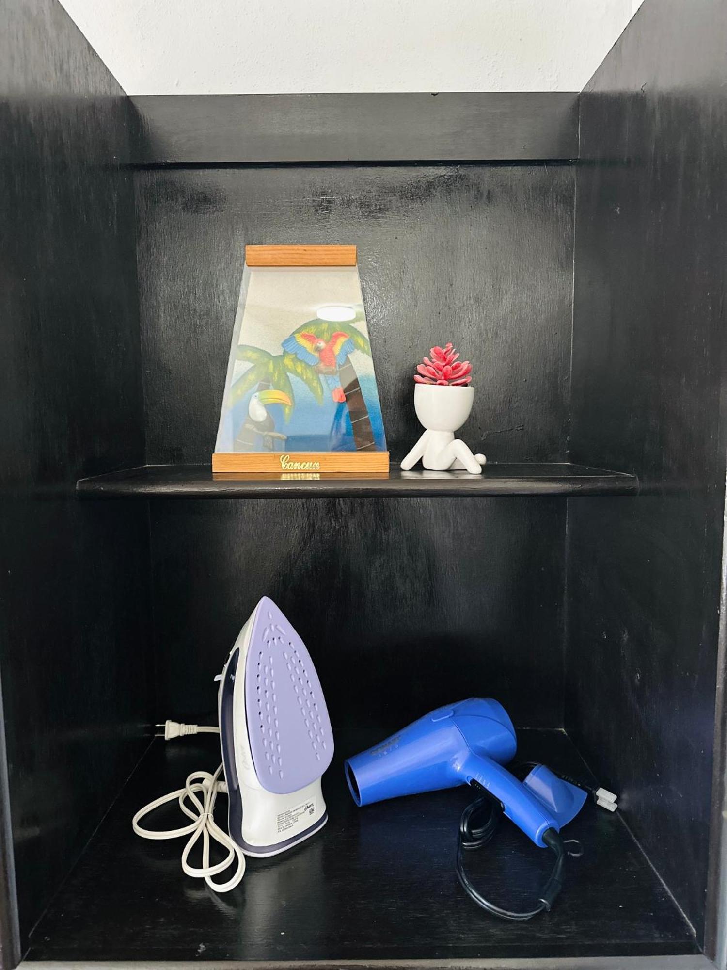 Casita Perez, Cama Queen, Wifi, Aire Acondicionado, Cocina, 2 Sillas De Playa Isla Mujeres