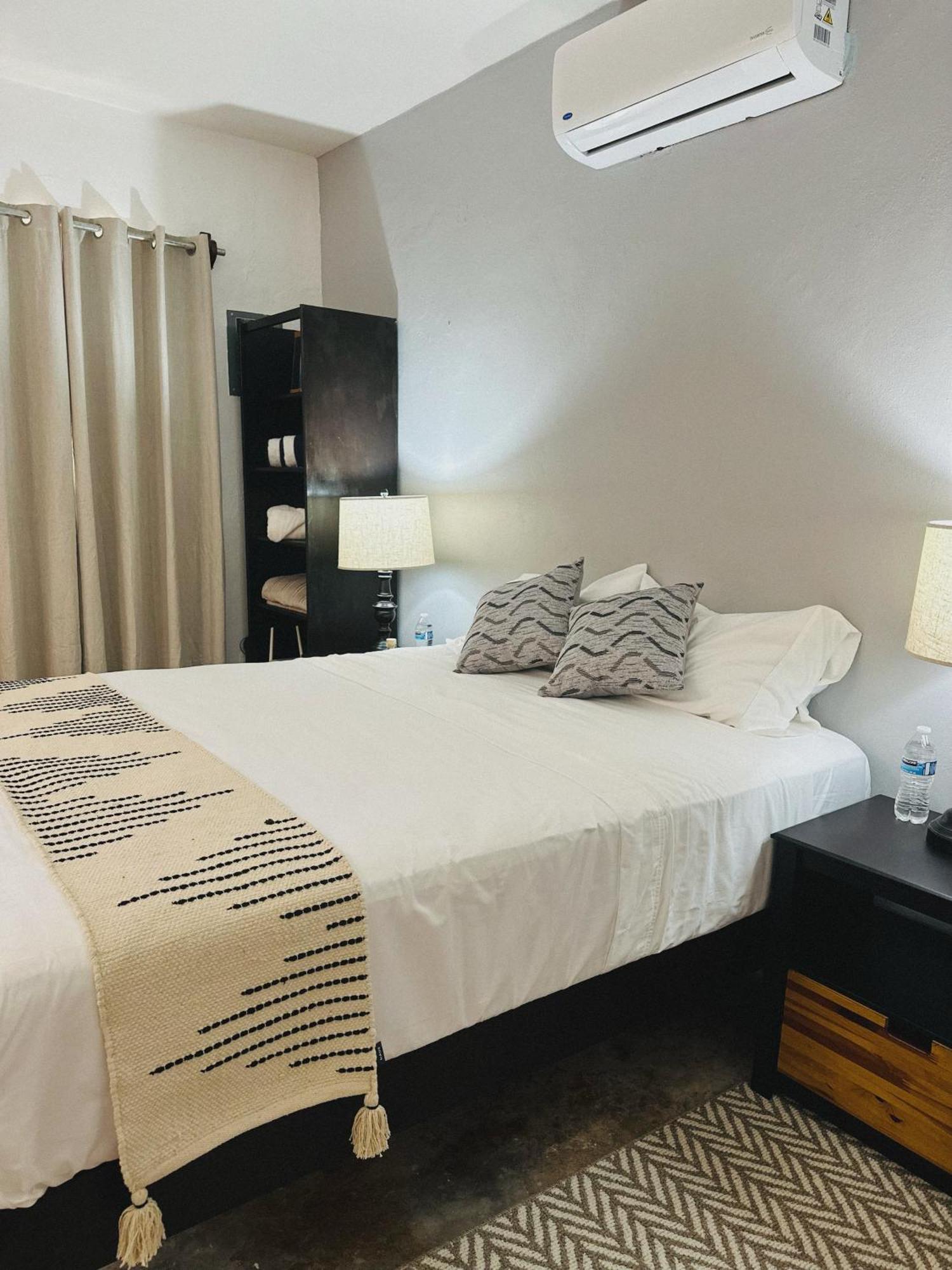 Сasa de vacaciones Casita Perez, Cama Queen, Wifi, Aire Acondicionado, Cocina, 2 Sillas De Playa Isla Mujeres